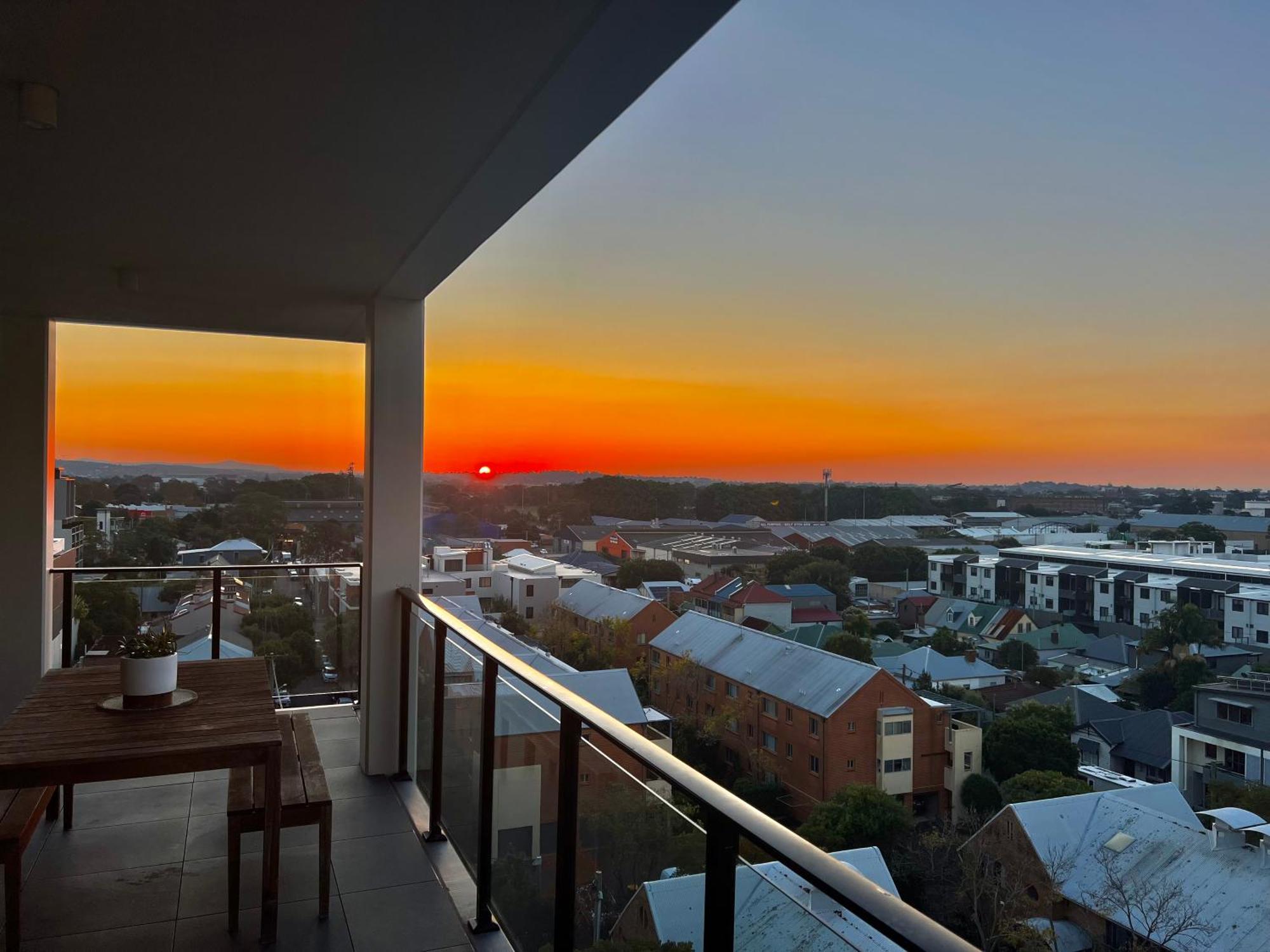 Harbour Towers, Newcastle'S Elite Apartment Stays, Free Parking & Tram Access Exterior photo